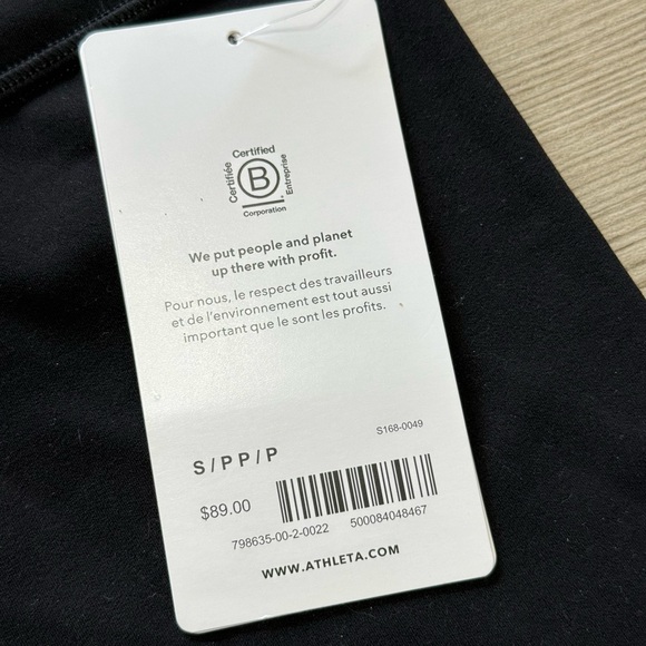 NWT Athleta Black Transcend Capri Small - Picture 3 of 3